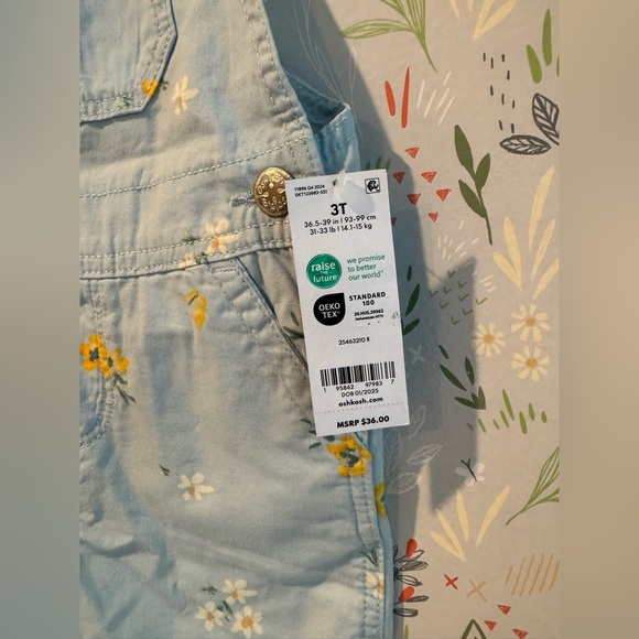 OshKosh B’gosh Girls’ 3T Floral Shortalls 🌸☀️ (NWT) - Picture 4 of 5